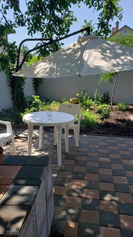 Дома для отпуска Сдам дом с участком возле моря Одесса-22